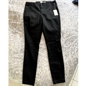 Woman’s Black Pants